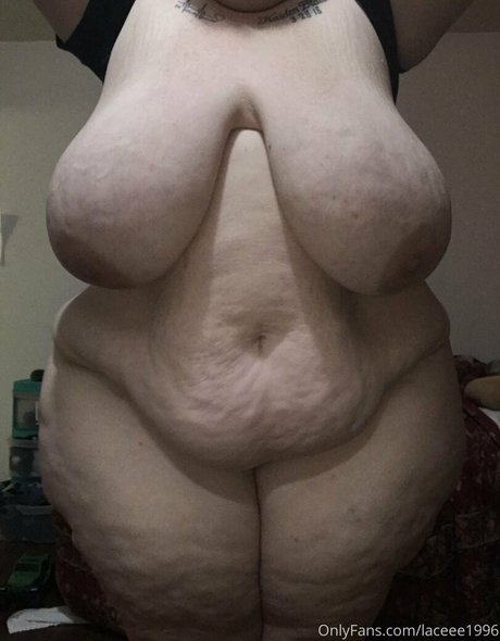 laceee1996 estrella porno exclusiva foto