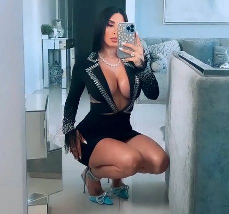 Jasleen Brar actrice exclusive img