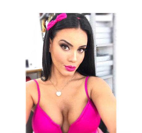 Leticia Lima model exclusive image