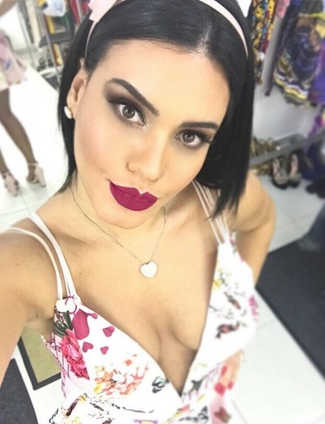 Leticia Lima estrella erótica imagen