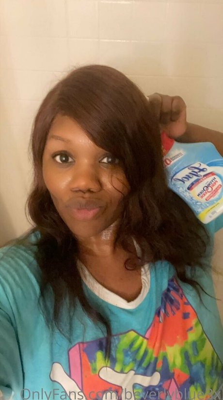 beverlyblue3x modelo sexual imagen