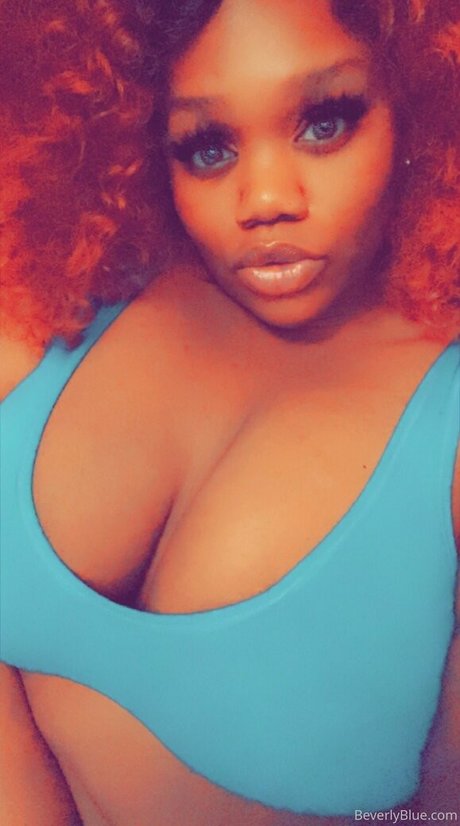 beverlyblue3x actriz atractiva galería