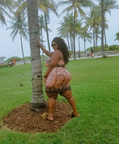 beverlyblue3x estrella porno adulto fotos