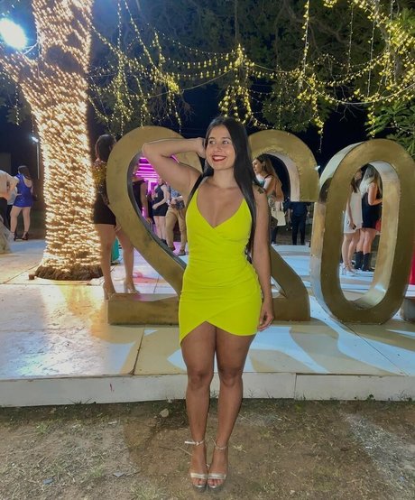 Belen Blanco estrella porno de alta calidad fotos