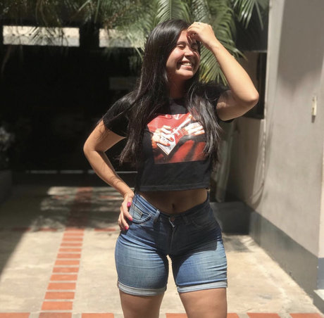 Belen Blanco estrella de alta definición imagen