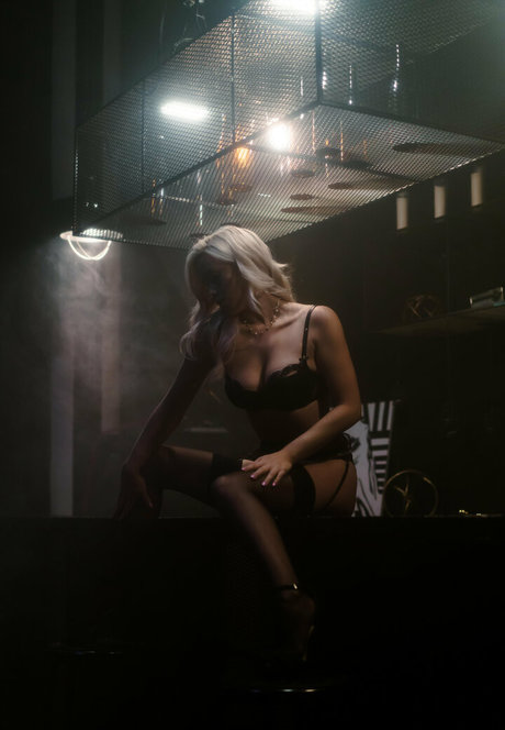 akamikebphoto estrella porno exclusiva galerías