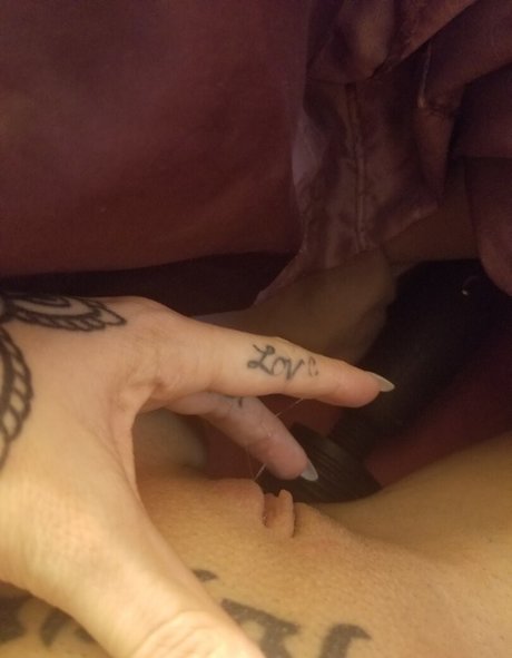 alexxavice modèle parfait des photos