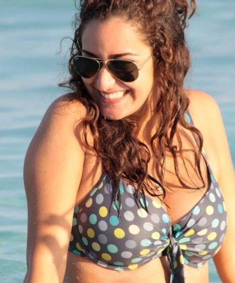 Amina Khalil star exclusive galeries