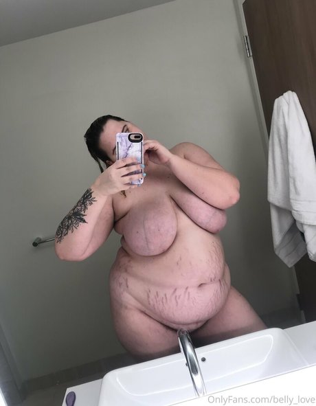 belly love art de star du porno collection