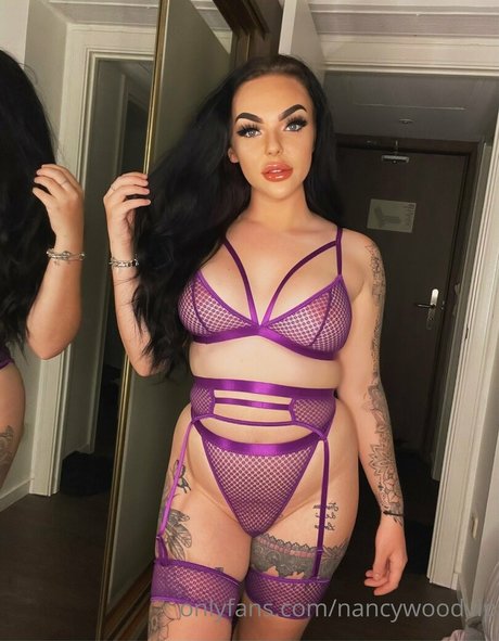 nancywood2 modelo libre imágenes