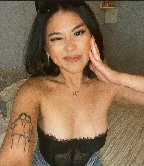 Xanakee k pornstar art pic
