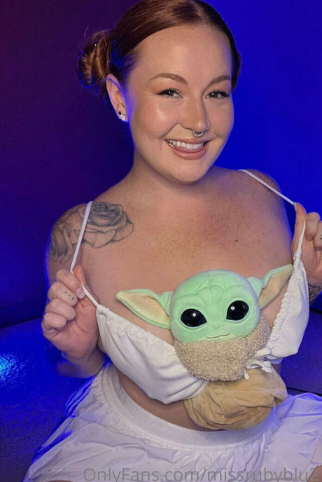 missrubyblu2 Miniatura