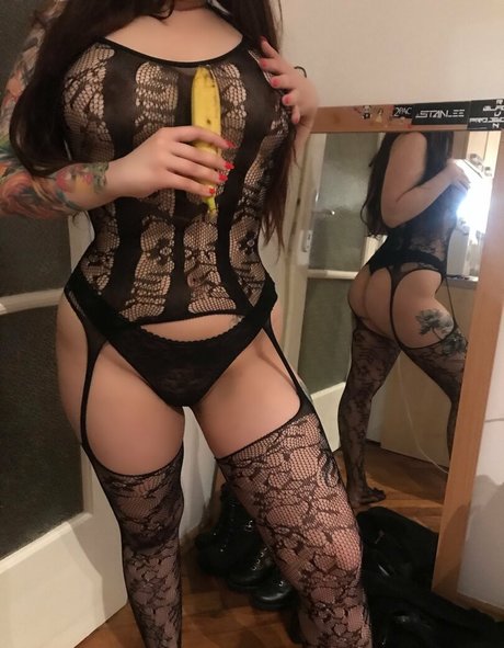 ilouisekari buena actriz galería