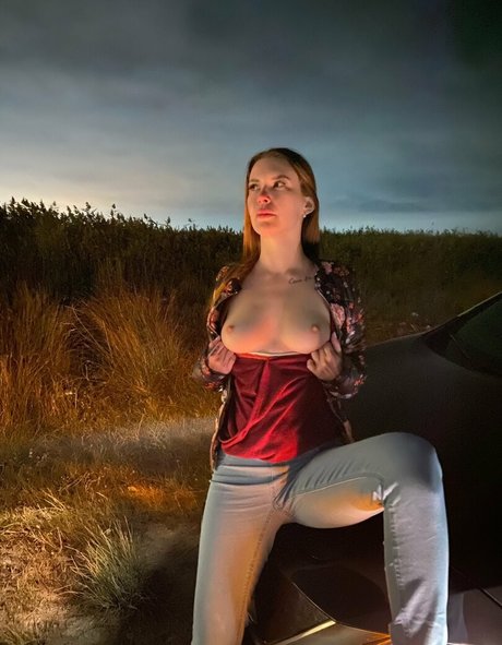 kate utopia sg actriz foto