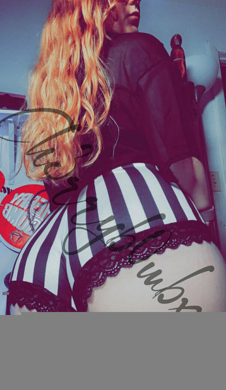 ch3rryb0mbxx nice actress images