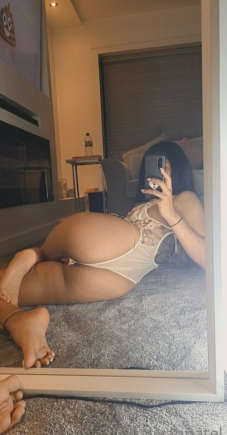 hot asian onlyfans nudes image