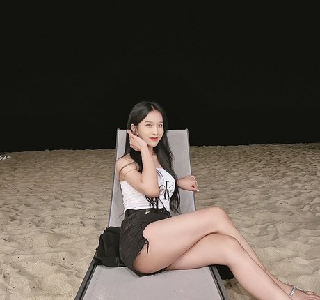 ywhy2021 xxx star galleries