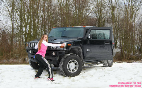 veronavandeleur modèle sympa galeries