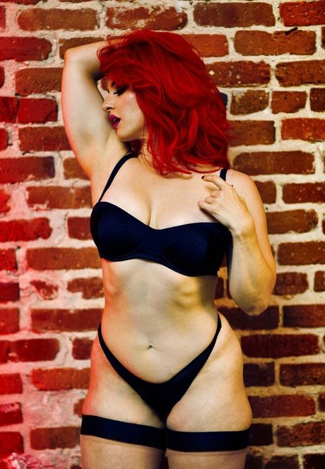 i mays star du porno érotique archive