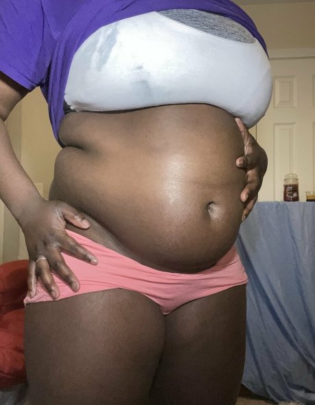 izzy back again actrice de grande qualité des photos