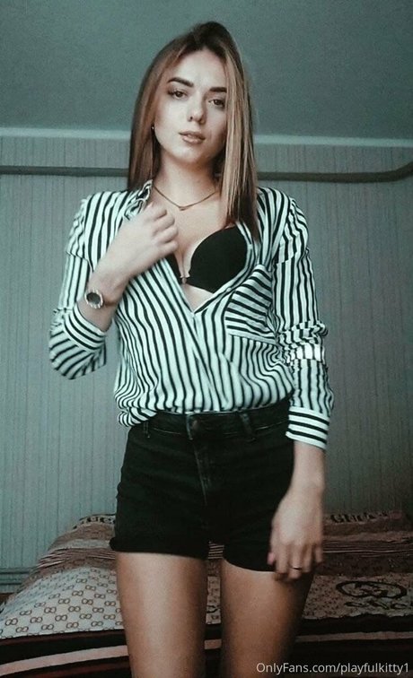 playfulkitty1 modèle gratuit photos