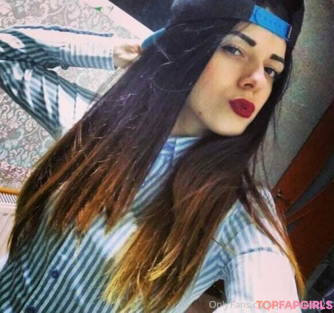 playfulkitty1 erotic actress gallery