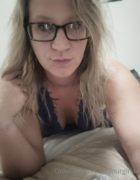 itsyourgirl44 actrice libre image