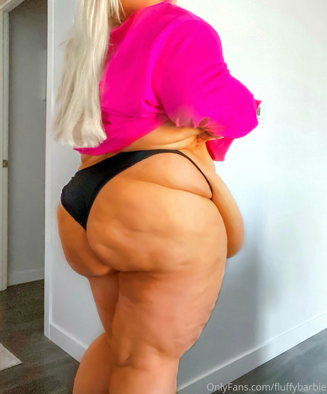 fluffybarbie buen modelo foto