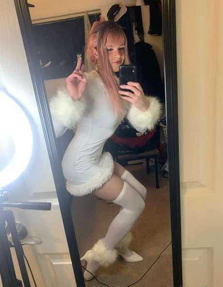 britlee21c pornstar nudes pictures