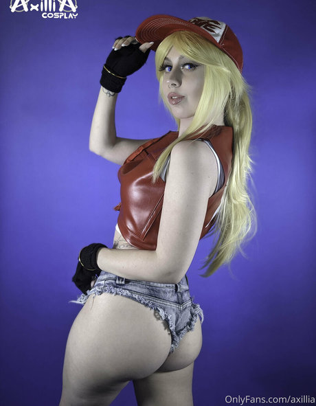 axillia hd model picture