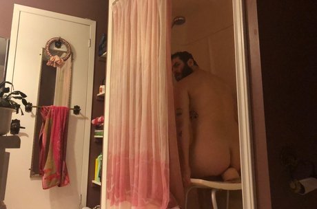 abeardedboy star du porno en haute qualité galerie