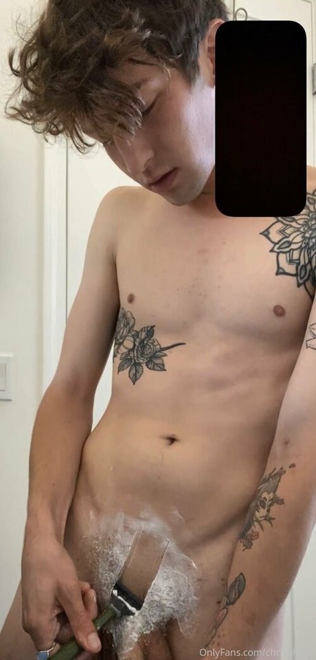 chrisoflyng model high quality img