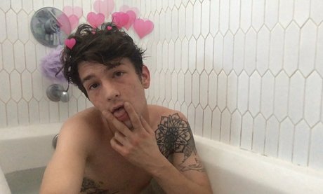 chrisoflyng jolie star du porno des photos