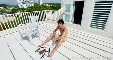 chrisoflyng estrella perfecta galería