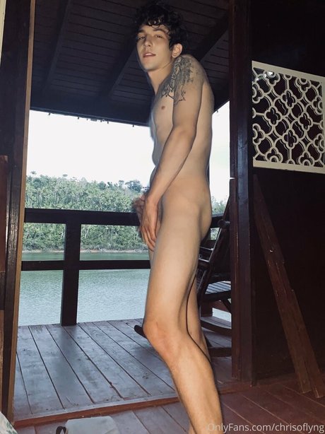 chrisoflyng modèle xxx galeries