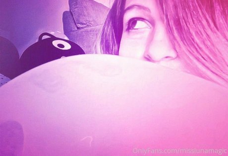 misslunamagic modelo adulto recopilación