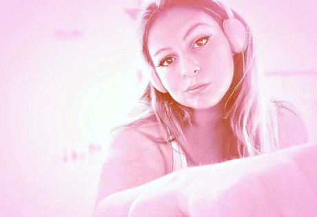 misslunamagic actrice parfaite archive