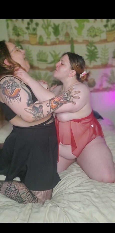 sinnfulapple420 star érotique archive