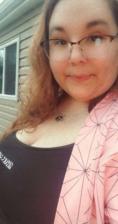 sinnfulapple420 modèle hd photo