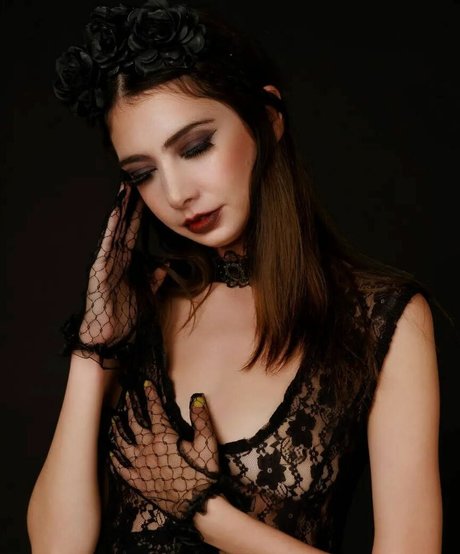 Daniela Bar top star picture