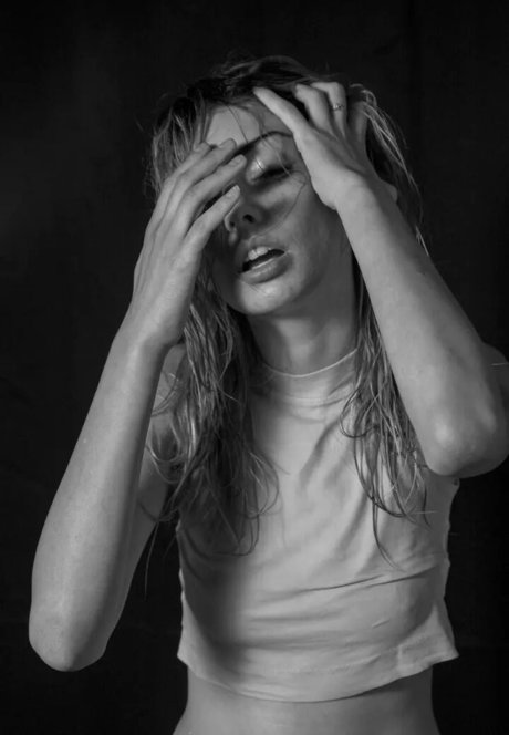 Daniela Bar model exclusive photos