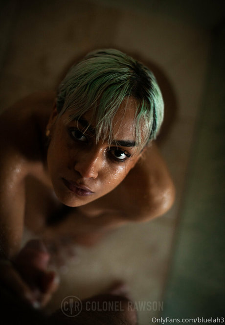 bluelah3 modelo hd fotos