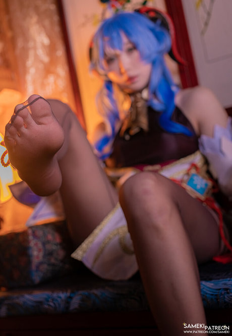 Sameki xxx étoile archive