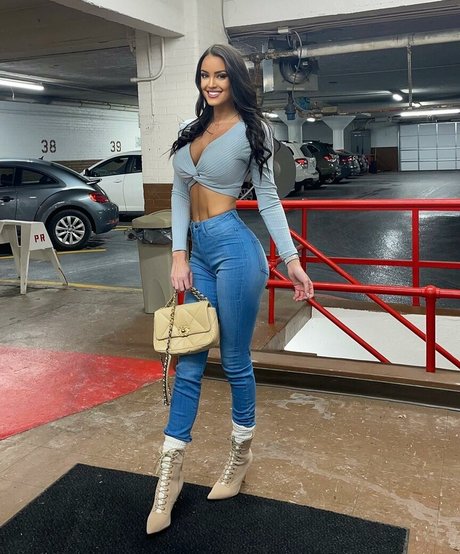 Rachel Stuhlmann modelo exclusivo imágenes