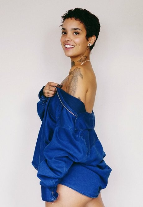 Sincerelymerce xxx model pictures