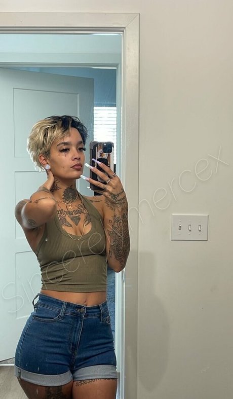 Sincerelymerce pornstar naked img