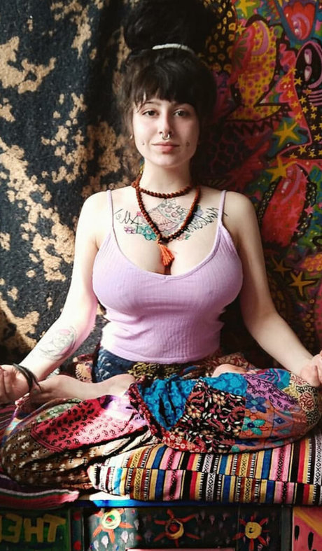 Zainab modèle pornographique galeries