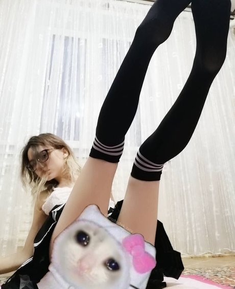 pirozhochek tvoy jolie actrice image