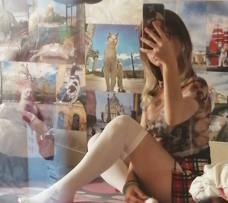 pirozhochek tvoy estrella erótica archivo