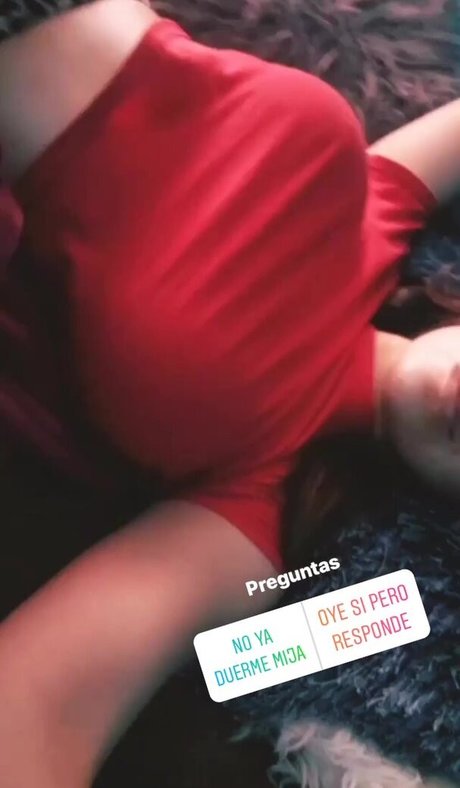 Arely Walle estrella de alta definición fotos